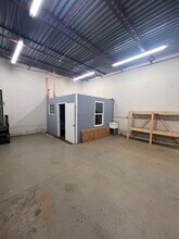 6010 McDaniel Ln in Charlotte, NC - Building Photo - Building Photo