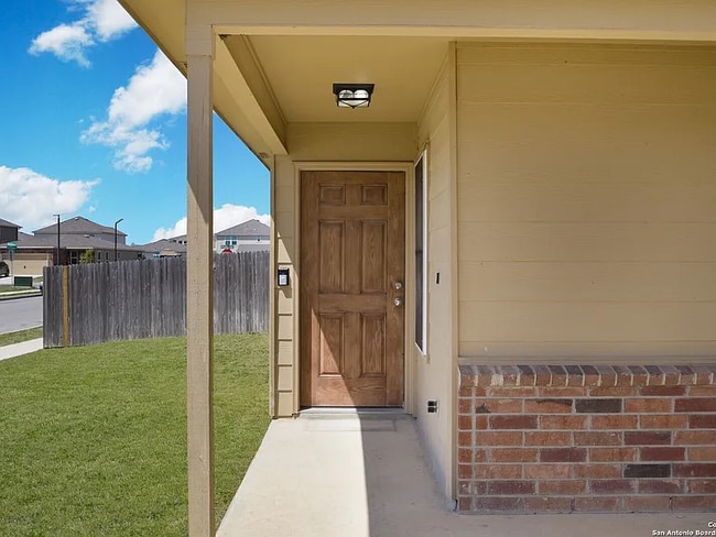 180 Elderberry in New Braunfels, TX - Building Photo - Building Photo