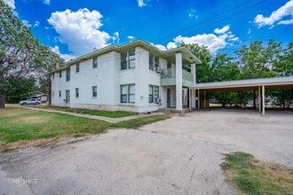 642 Beech St, Unit 3 in Abilene, TX - Foto de edificio - Building Photo