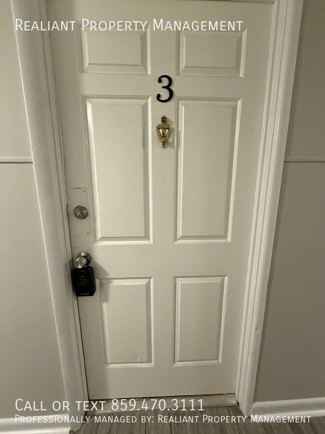 property at 2082 Fairmont Ct