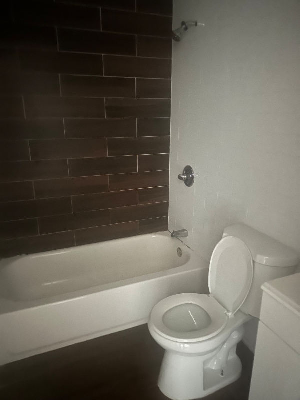 673 E 223rd St in Bronx, NY - Building Photo - Building Photo