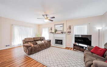 2529 Countrywood Trce in Vestavia Hills, AL - Building Photo - Building Photo