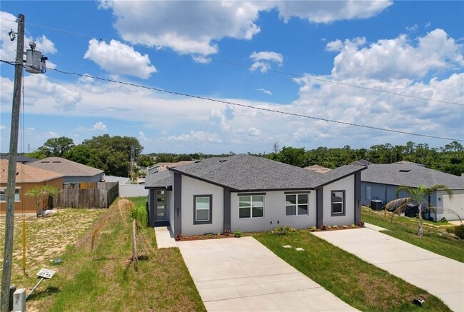 property at 806 Colville Dr