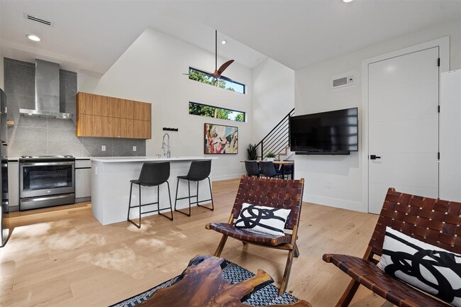property at 1100 Romeria Dr