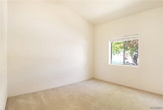 1132 Pear Tree Ln in Bullhead City, AZ - Building Photo - Building Photo