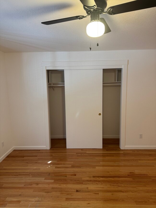1915 10th St, Unit 1915 10th St Apt #1 in Sacramento, CA - Building Photo - Building Photo