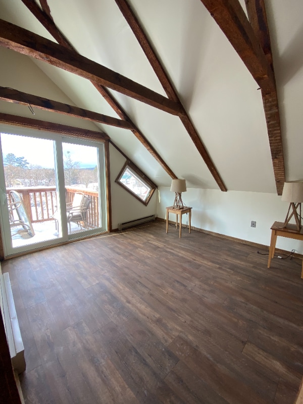 2415 Route 14 in East Montpelier, VT - Foto de edificio - Building Photo