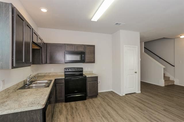 property at 5525 Eagle Point Dr
