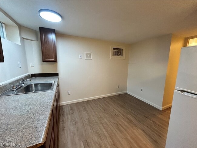 106 Columbus Way in Weirton, WV - Building Photo - Building Photo