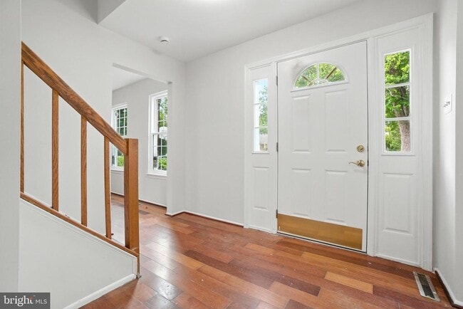 4739 Bates Dr in Ellicott City, MD - Building Photo - Building Photo