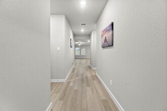 6338 Brazos Trl Dr in Richmond, TX - Building Photo - Building Photo