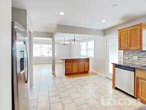 4010 Monroe St NE in Minneapolis, MN - Foto de edificio - Building Photo