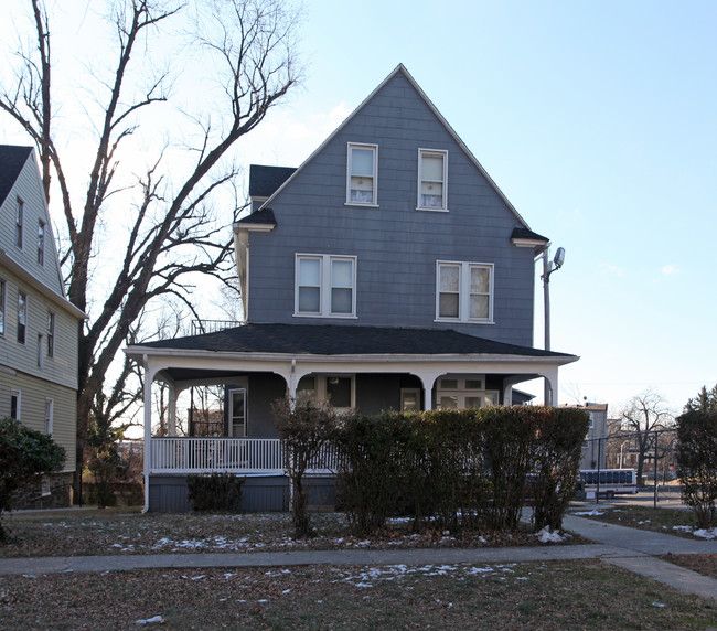 3019 Clifton Ave in Baltimore, MD - Building Photo - Building Photo