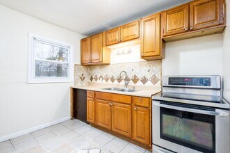 20566 Glastonbury Rd in Detroit, MI - Building Photo - Building Photo