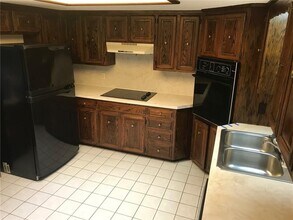 509 S Dixieland Rd in Rogers, AR - Building Photo - Building Photo