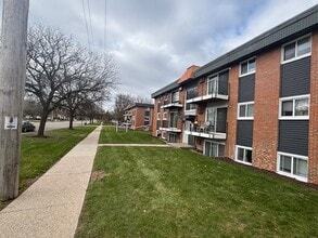 Kendon Pointe in Lansing, MI - Building Photo - Building Photo