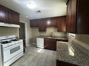 4967 Sea Isle Rd in Memphis, TN - Building Photo - Building Photo