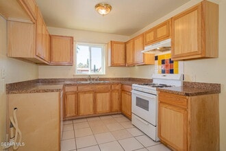 1508 Oakdale St in El Paso, TX - Building Photo - Building Photo