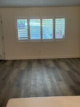 6003 Bluewater Bay Ct in Bakersfield, CA - Foto de edificio - Building Photo