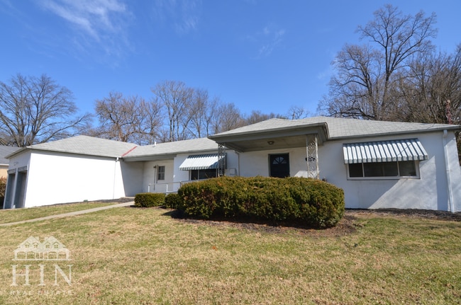 property at 2620 Losantiville Ave