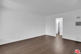 1100 W Glendon Way in Alhambra, CA - Building Photo - Building Photo