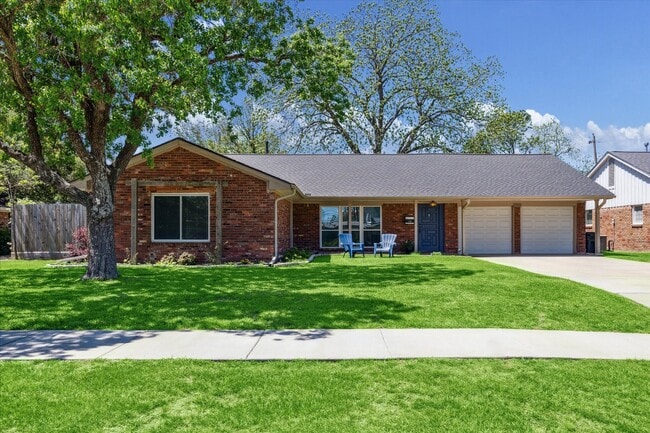 property at 2910 Freshmeadows Dr