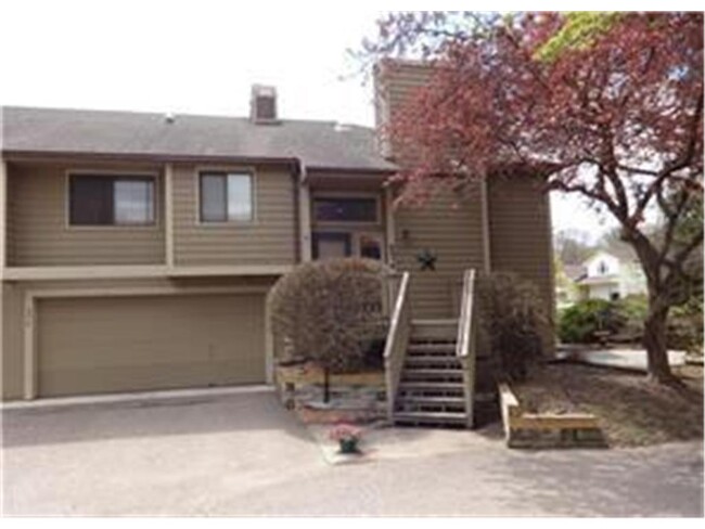 property at 4514 Quantico Ln N