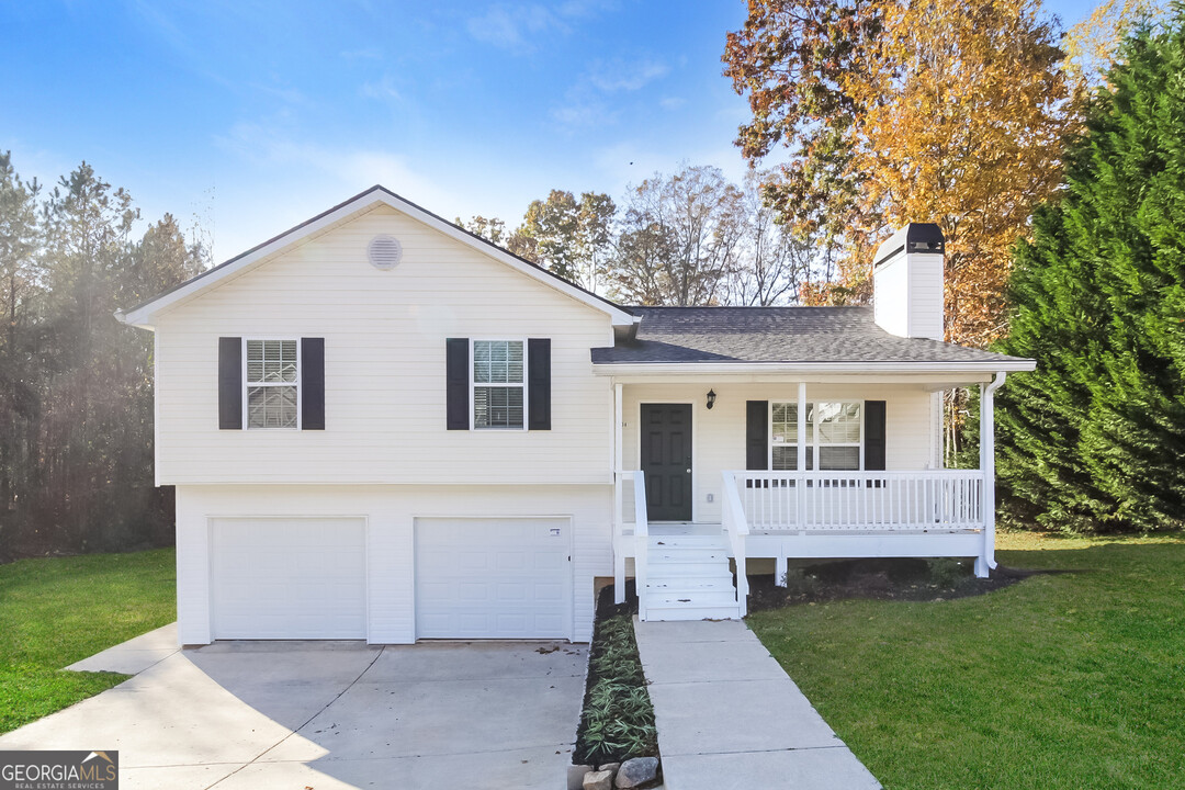 204 Kings Crossing Ct in Rockmart, GA - Building Photo
