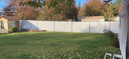 7009 N Howard St in Spokane, WA - Building Photo - Building Photo