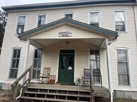 15413 Norwood Ave in Blue Ridge Summit, PA - Building Photo