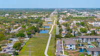 2501 Harn Blvd in Clearwater, FL - Foto de edificio - Building Photo