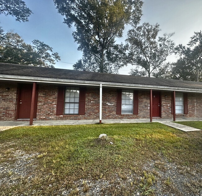 property at 45147 Durbin Rd
