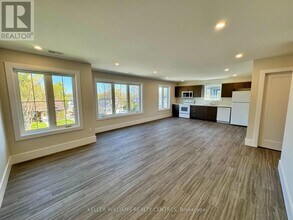 63 Holgate St in Barrie, ON - Building Photo - Building Photo