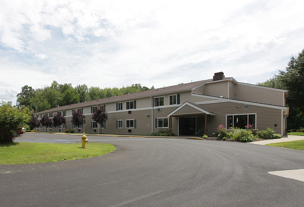 Bishop Hubbard Senior Apartments in Clifton Park, NY - Building Photo