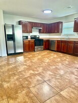 2946 Paddock Brook Ln in Houston, TX - Building Photo