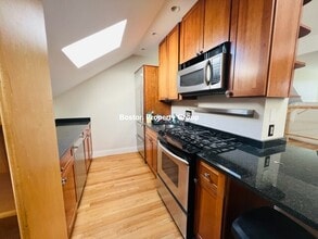 32 E Springfield St, Unit 3 in Boston, MA - Foto de edificio - Building Photo
