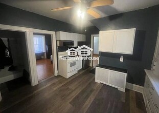 3857 Pillsbury Ave in Minneapolis, MN - Building Photo - Building Photo