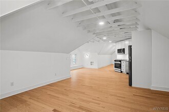 681 Lafayette Ave in Buffalo, NY - Building Photo - Building Photo