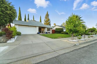 3821 Abbey Ct in Campbell, CA - Building Photo - Building Photo
