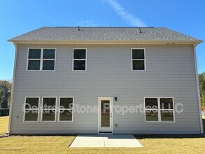 3378 Skyland Dr in Loganville, GA - Building Photo - Building Photo