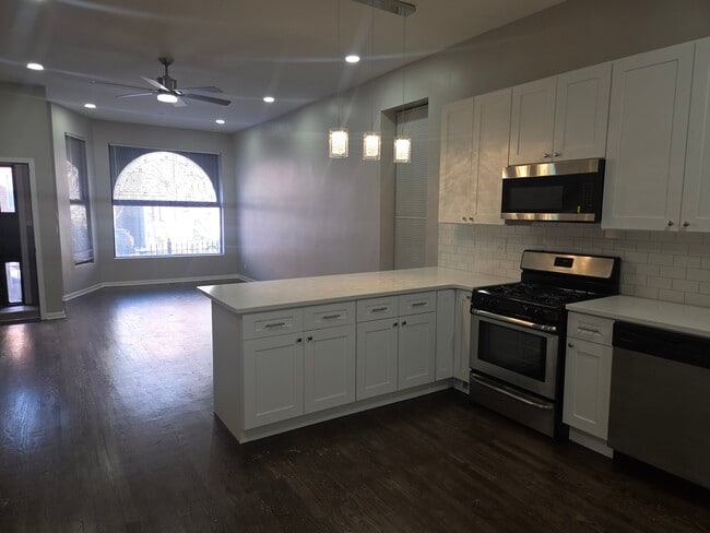 1337 W Huron St in Chicago, IL - Building Photo - Building Photo