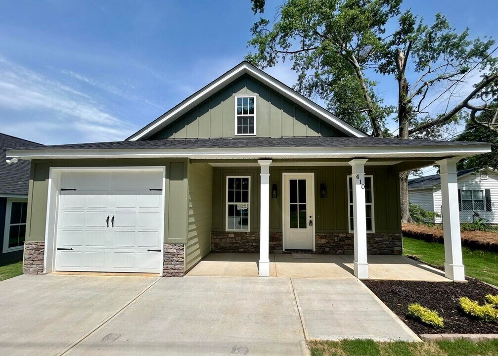 410 Williams St in Grovetown, GA - Building Photo