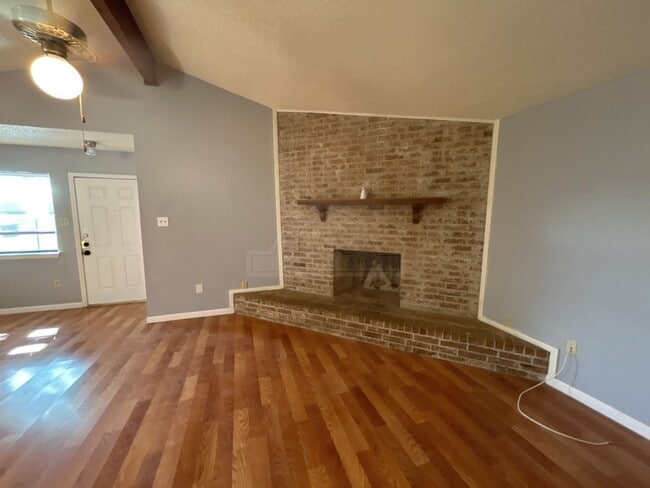 2011 Windward Dr in Killeen, TX - Building Photo - Building Photo