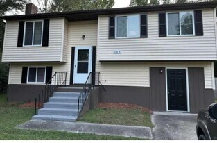 248 Lloydwood Dr in West Columbia, SC - Building Photo