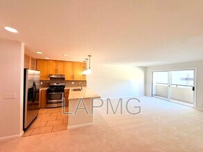 4702 Fulton Ave in Los Angeles, CA - Building Photo - Building Photo