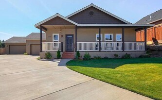 20883 Covey Ct in Bend, OR - Building Photo