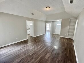 3755 Schanna Dr in Memphis, TN - Building Photo - Building Photo
