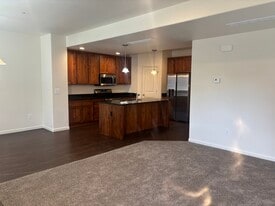 4355 24th Street Rd, Unit 1903 in Greeley, CO - Building Photo