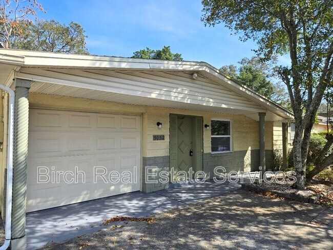 5052 Cougar Loop in Holiday, FL - Building Photo - Building Photo