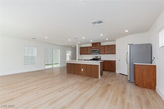 9099 Nostrand Ave in Las Vegas, NV - Building Photo - Building Photo